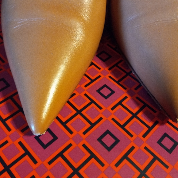 Tory Burch Bootie - Picture 2 of 7